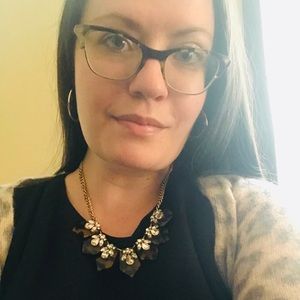 Meet your Posher, Christiana